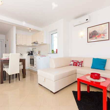 Apartments Josip ชิซิชี ภายนอก รูปภาพ