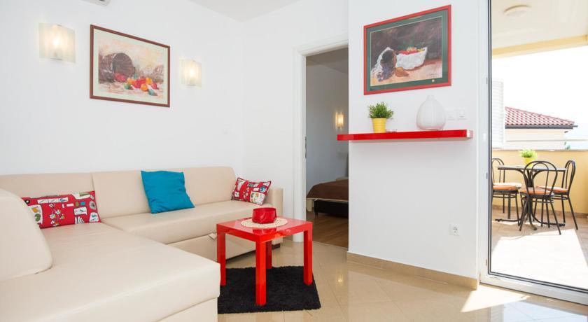 Apartments Josip ชิซิชี ภายนอก รูปภาพ