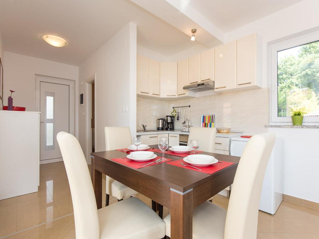 Apartments Josip ชิซิชี ภายนอก รูปภาพ
